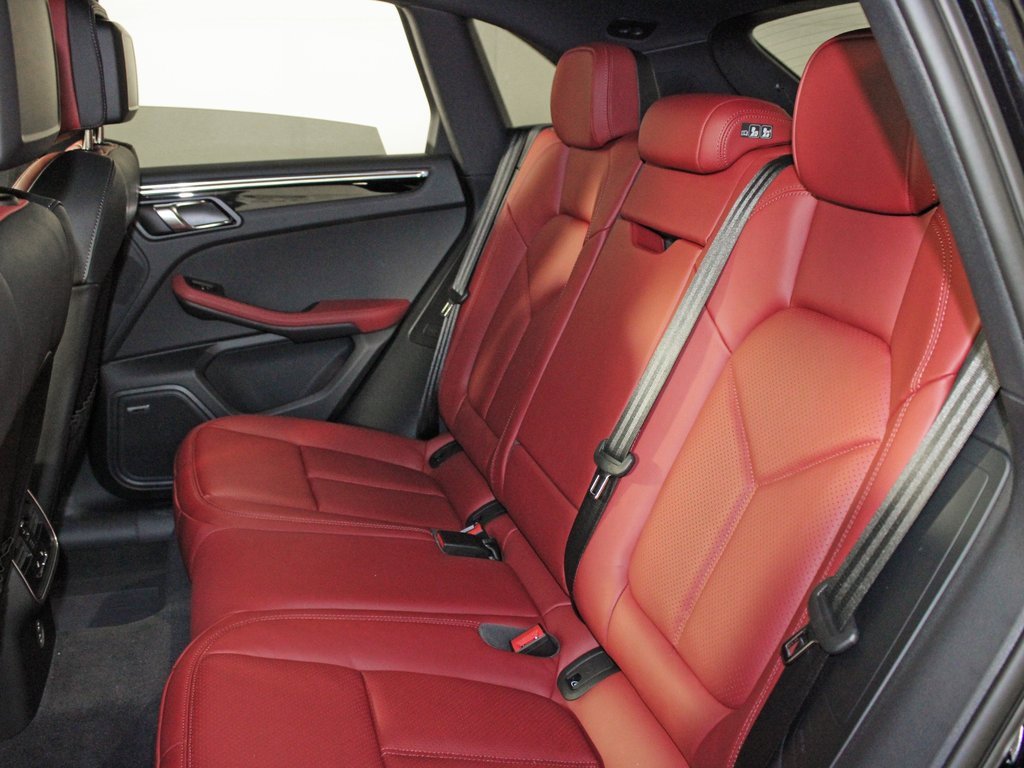 New 2026 Porsche Macan S image 34