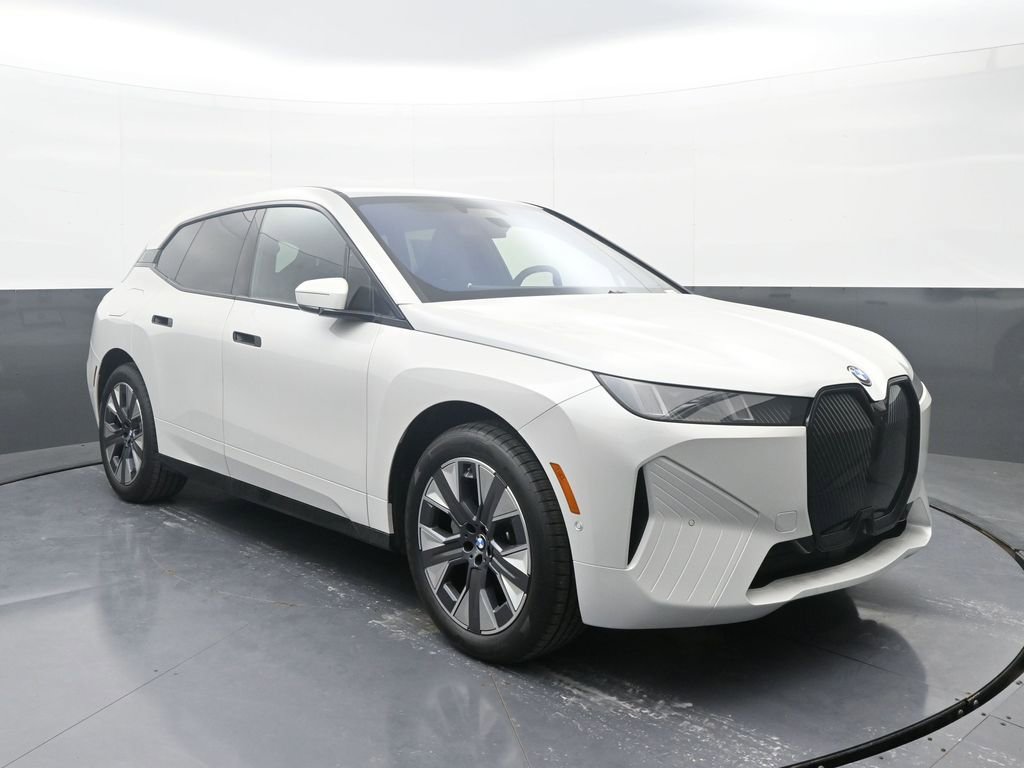 New 2026 BMW iX xDrive45 AWD/4WD image 2