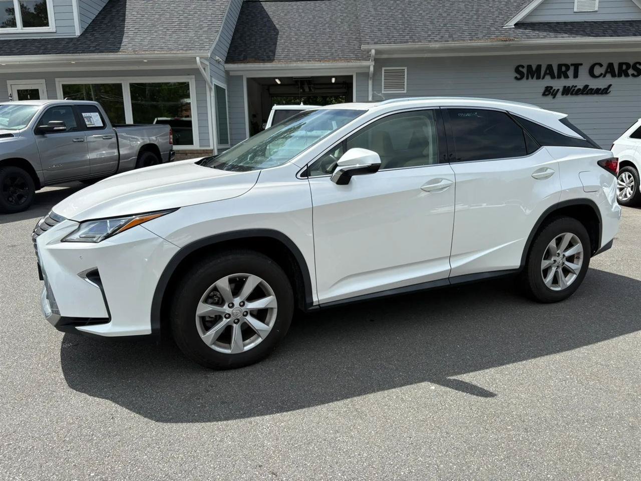 Used 2017 Lexus RX 350 AWD w/ Premium Package image 2