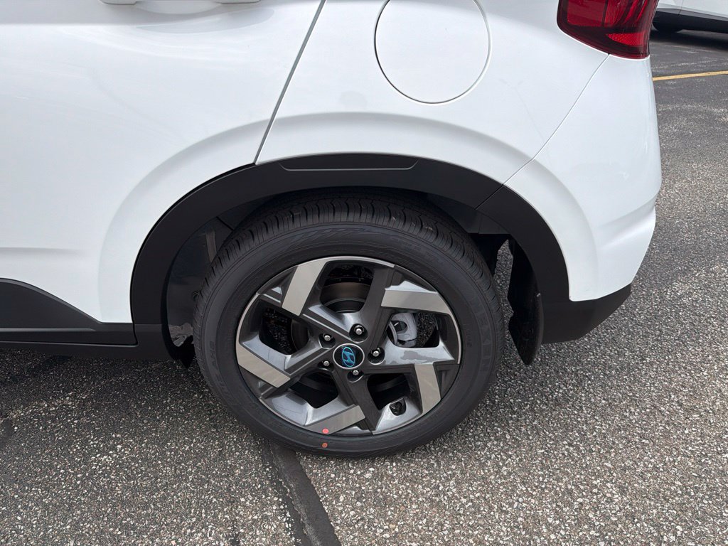 New 2026 Hyundai Venue SEL FWD image 12