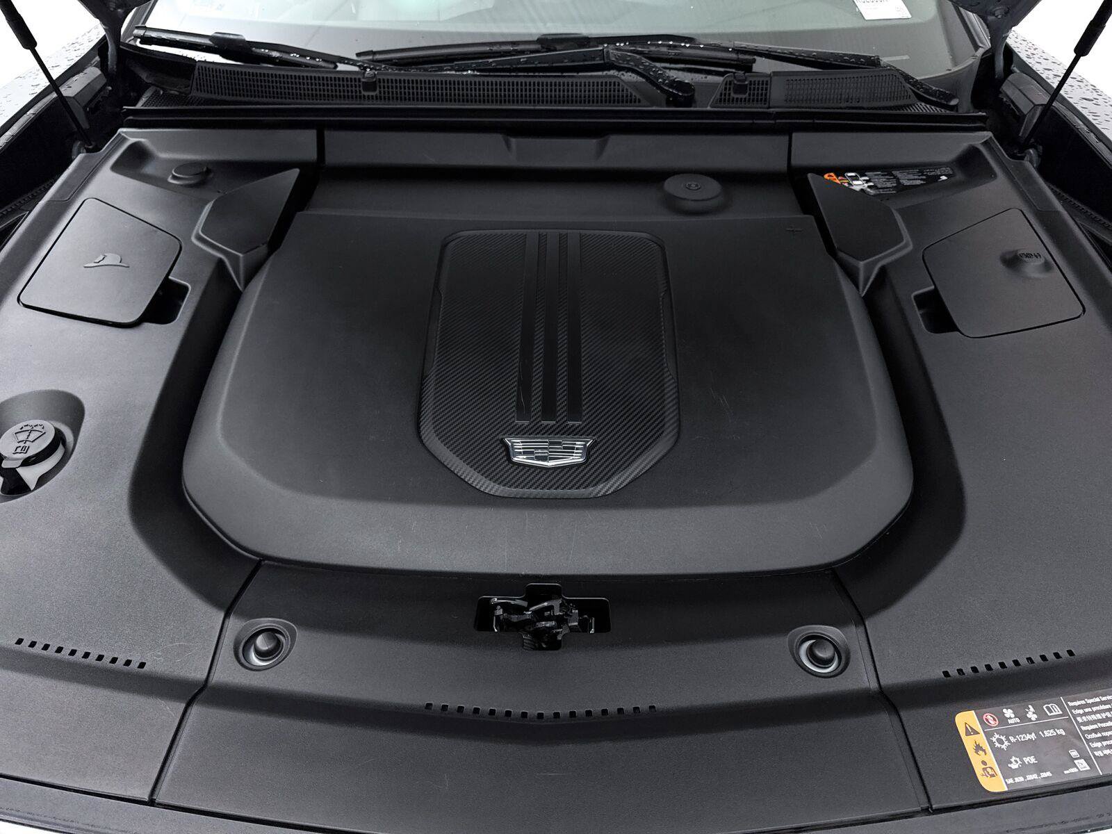 Used 2023 Cadillac Lyriq 2WD image 10