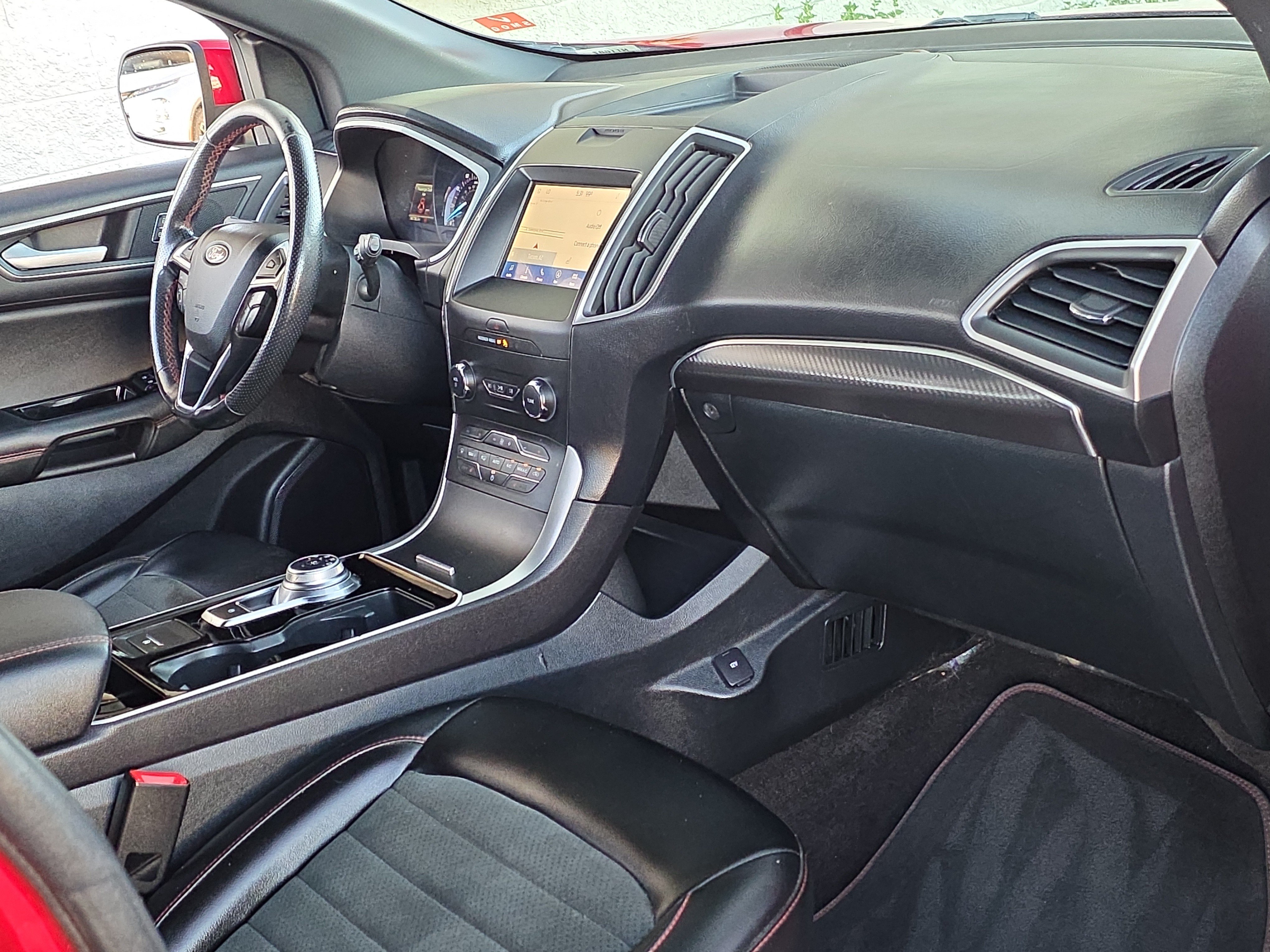 Used 2020 Ford Edge ST-Line FWD image 29