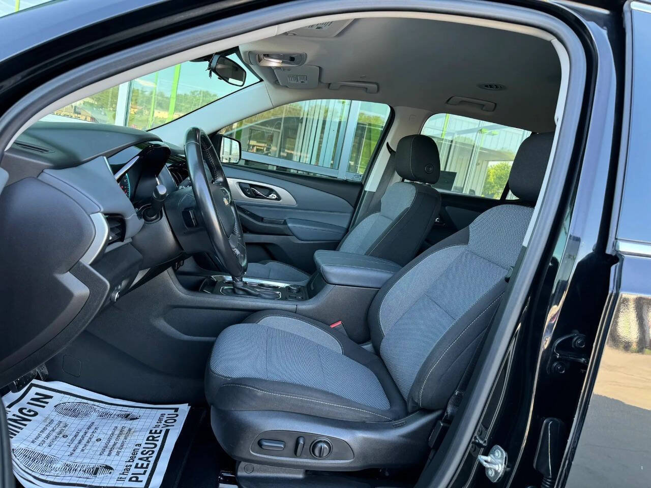 Used 2018 Chevrolet Traverse LT AWD/4WD image 10