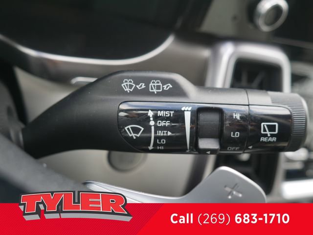 Used 2023 Kia Sorento EX image 23