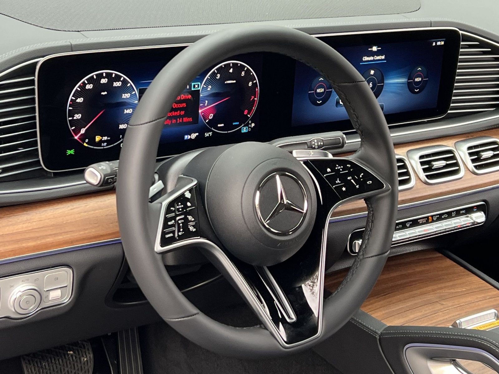 Used 2026 Mercedes-Benz GLE 350 4MATIC image 14
