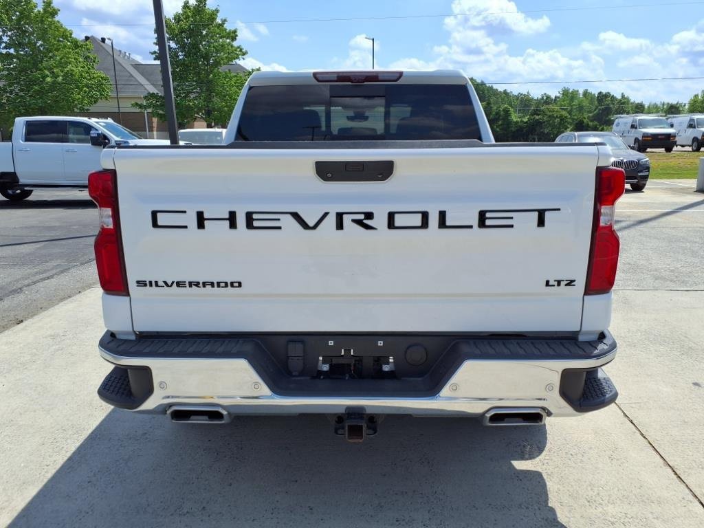 Used 2021 Chevrolet Silverado 1500 LTZ w/ LTZ Premium Package image 4