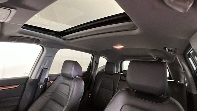 Used 2022 Honda CR-V Touring image 12
