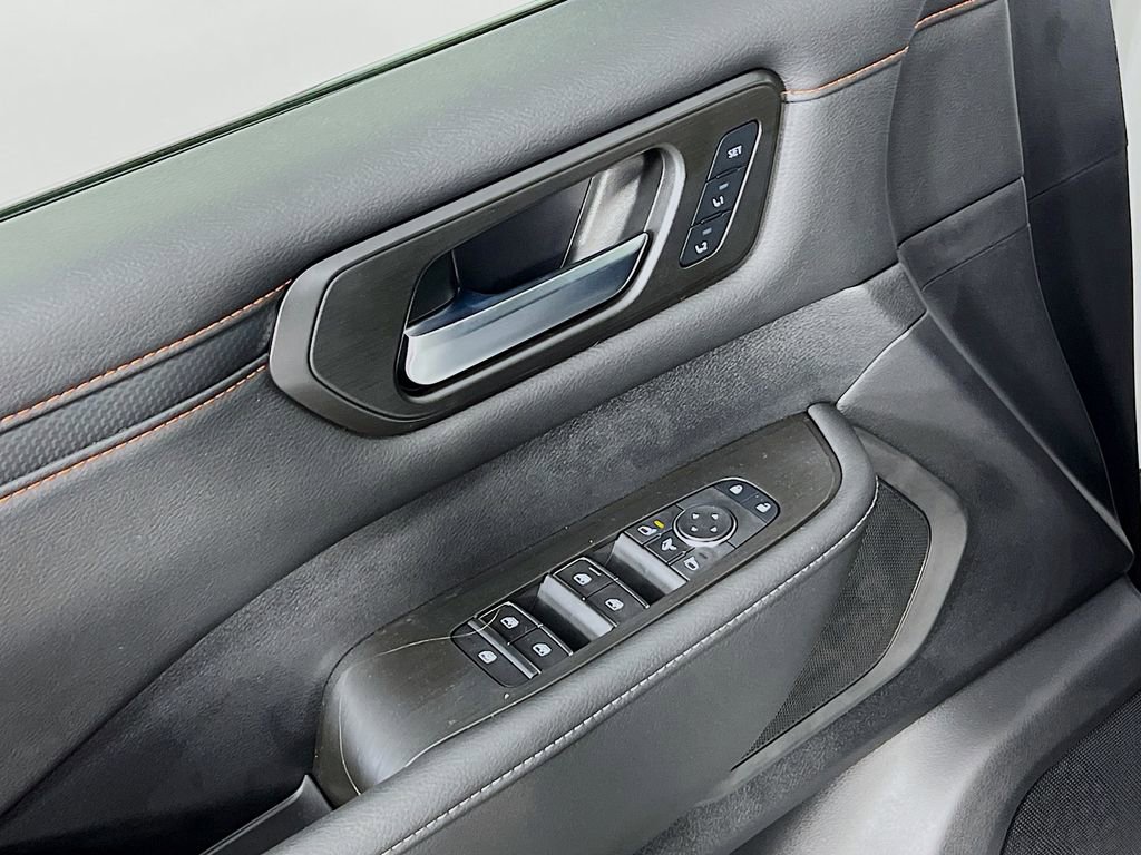 New 2026 Nissan Armada PRO-4X image 17