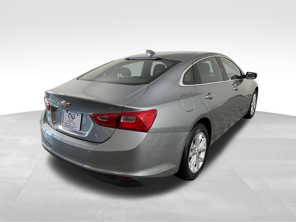 Used 2024 Chevrolet Malibu LT FWD image 9