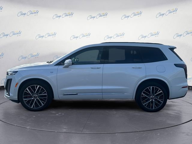 Used 2024 Cadillac XT6 Sport w/ Technology Package image 2