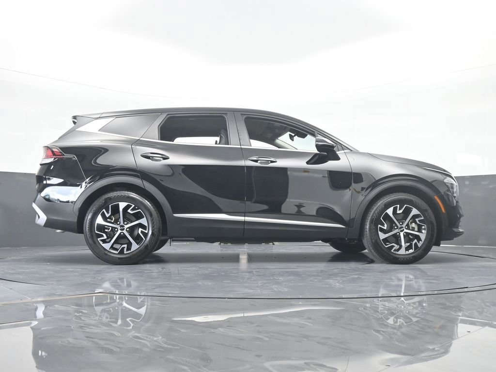 Used 2025 Kia Sportage EX image 63