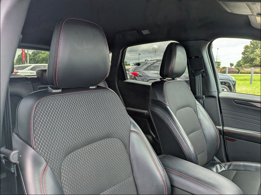 Used 2025 Ford Escape ST-Line FWD image 35