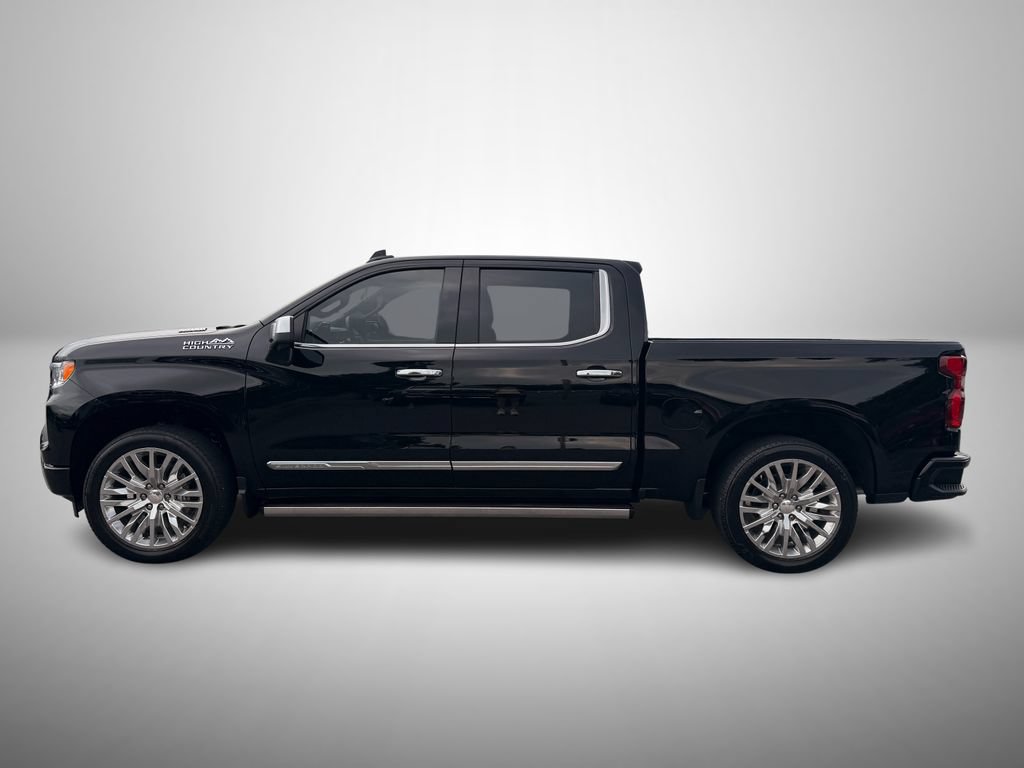 Used 2025 Chevrolet Silverado 1500 High Country w/ High Country Premium Package AWD/4WD image 6