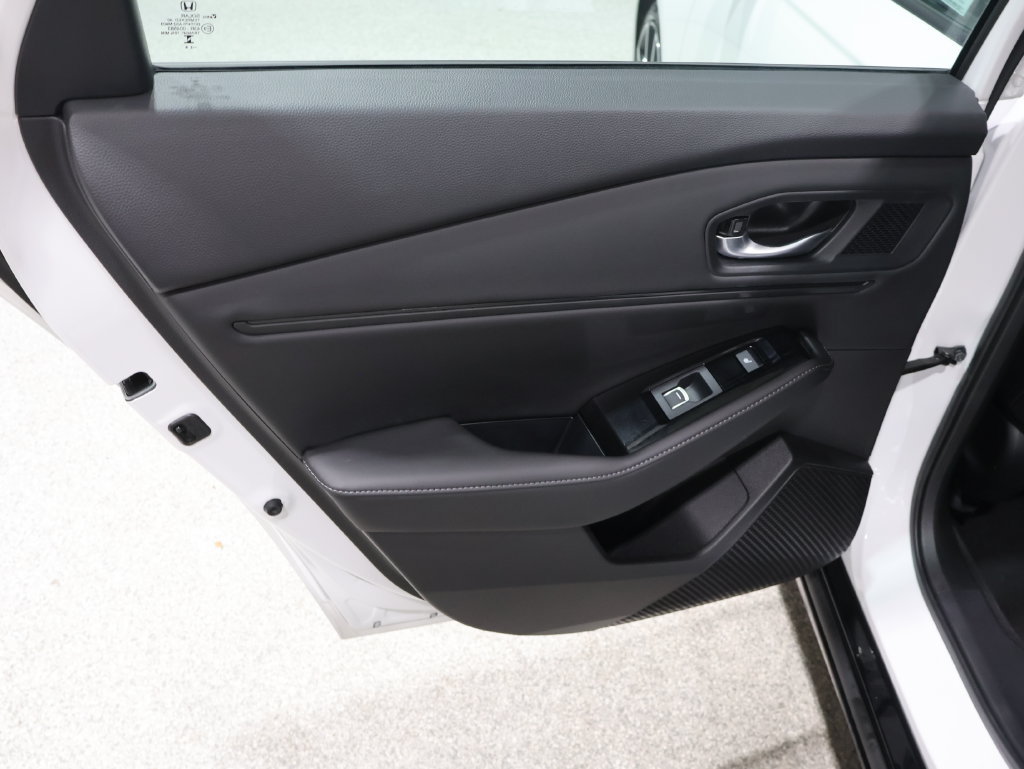 Used 2025 Honda Accord Touring image 19