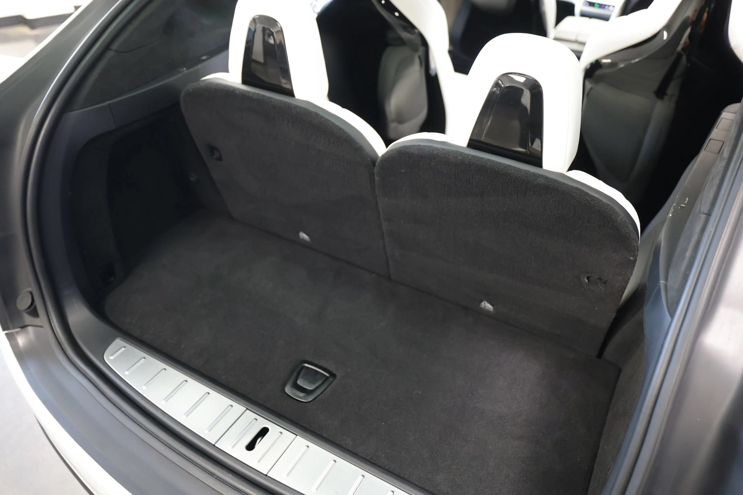 Used 2016 Tesla Model X Performance AWD/4WD image 50