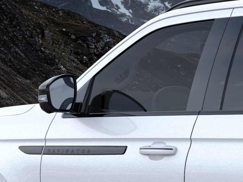 New 2026 Lincoln Navigator Reserve AWD/4WD image 20