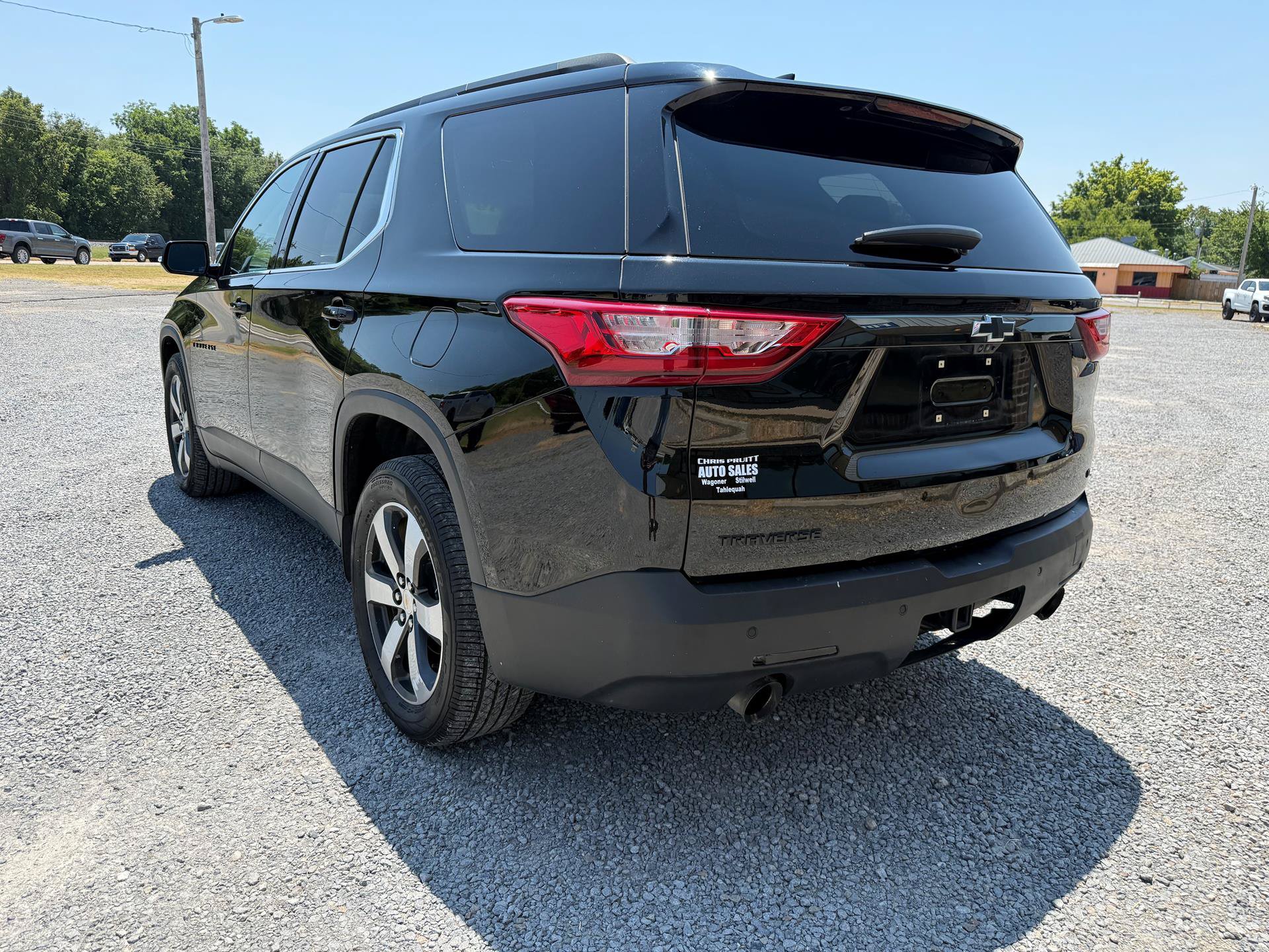 Used 2019 Chevrolet Traverse LT w/ LT Premium Package FWD image 5