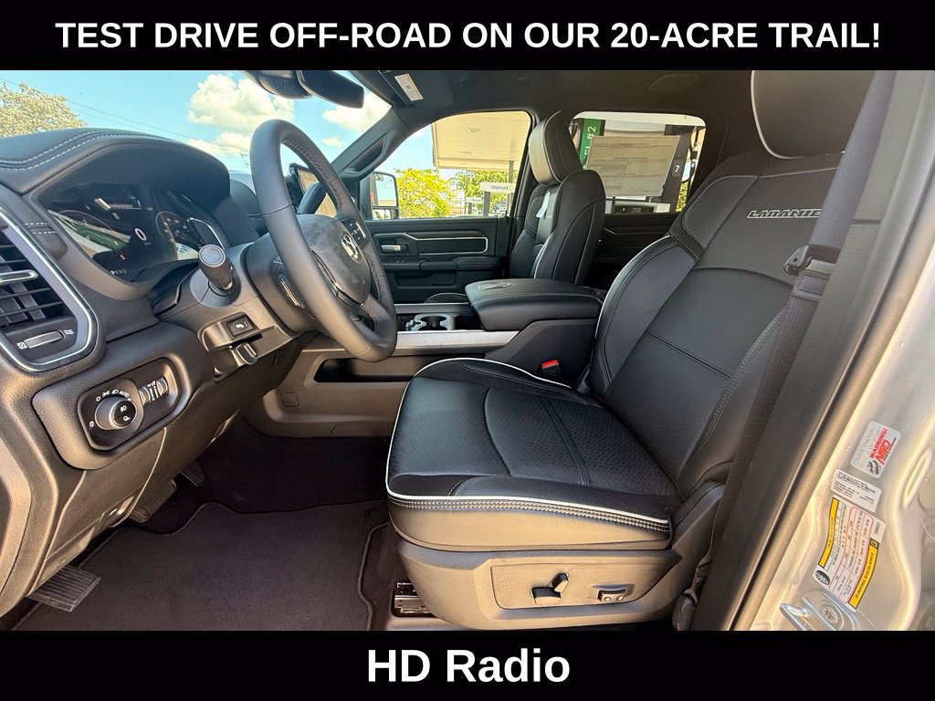 New 2026 RAM 2500 Laramie AWD/4WD image 10
