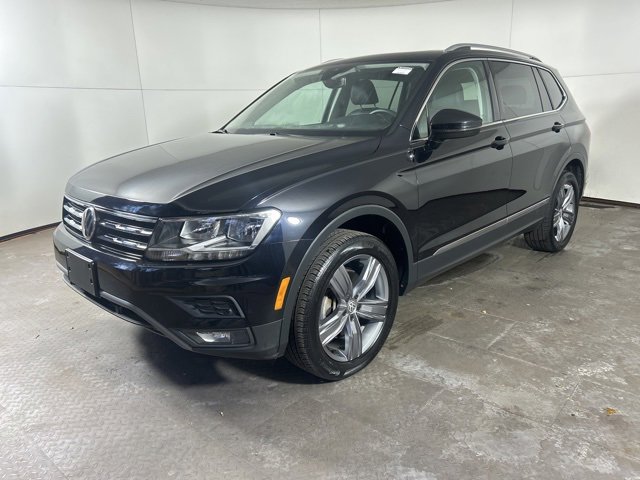 Used 2020 Volkswagen Tiguan SEL image 3
