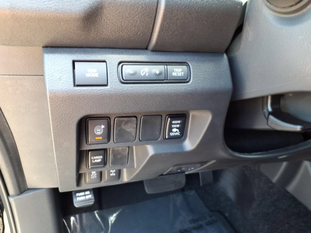 New 2026 Nissan Frontier PRO-4X w/ Pro Premium Package AWD/4WD image 15
