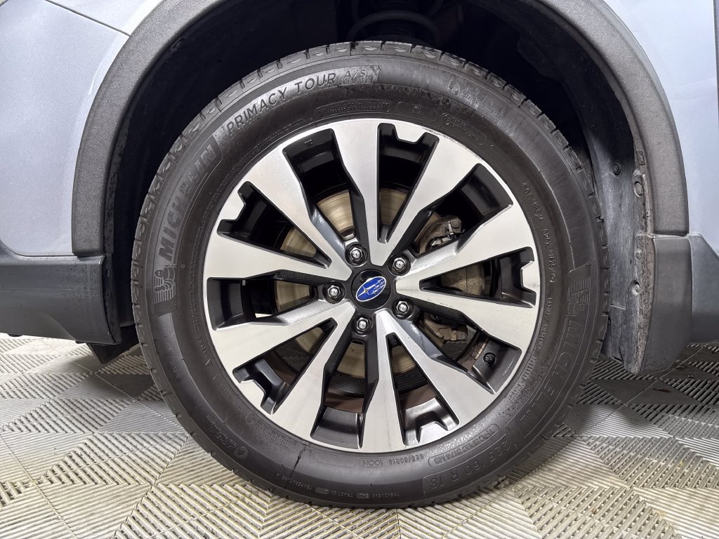 Used 2015 Subaru Outback 3.6R Limited AWD/4WD image 24