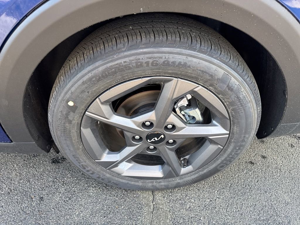 New 2026 Kia K4 LXS image 20