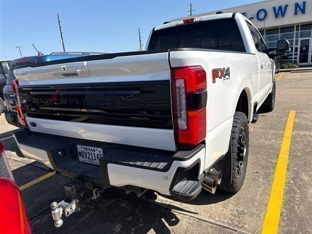 Used 2025 Ford F250 Platinum w/ FX4 Off-Road Package AWD/4WD image 15