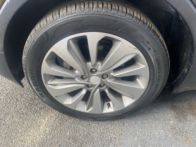 Used 2019 Buick Encore Preferred image 9