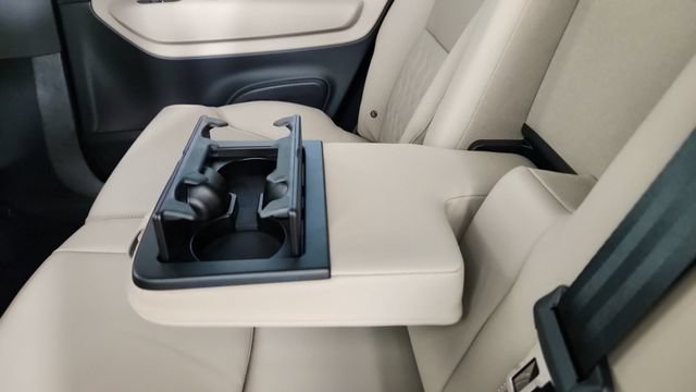 New 2026 Volvo XC90 B6 Plus w/ Protection Package Premier AWD/4WD image 30