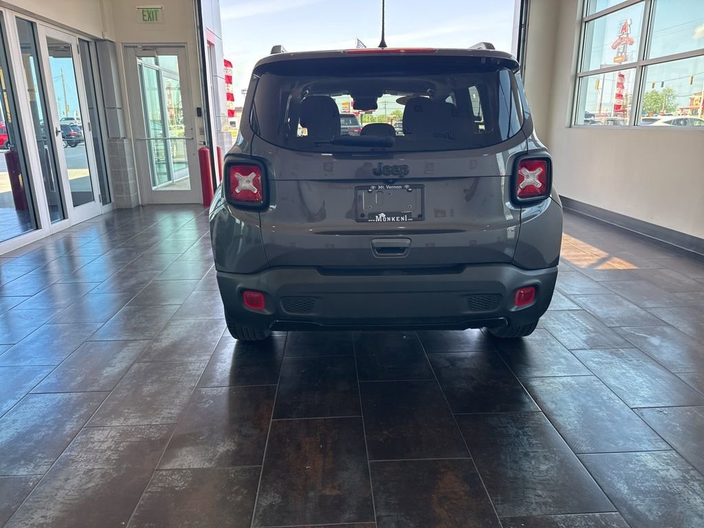 Used 2020 Jeep Renegade Altitude FWD image 8