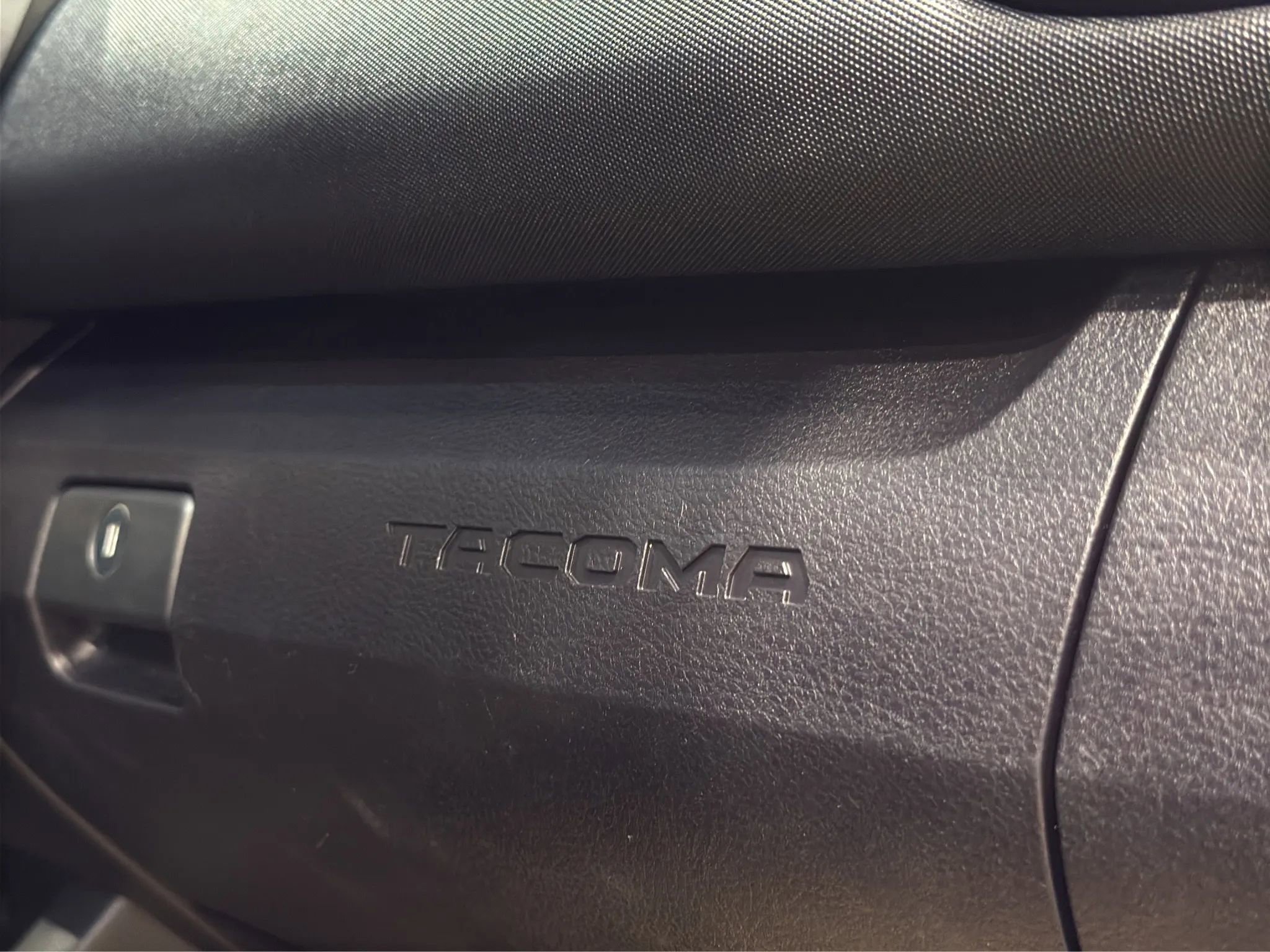 Used 2018 Toyota Tacoma TRD Pro image 39