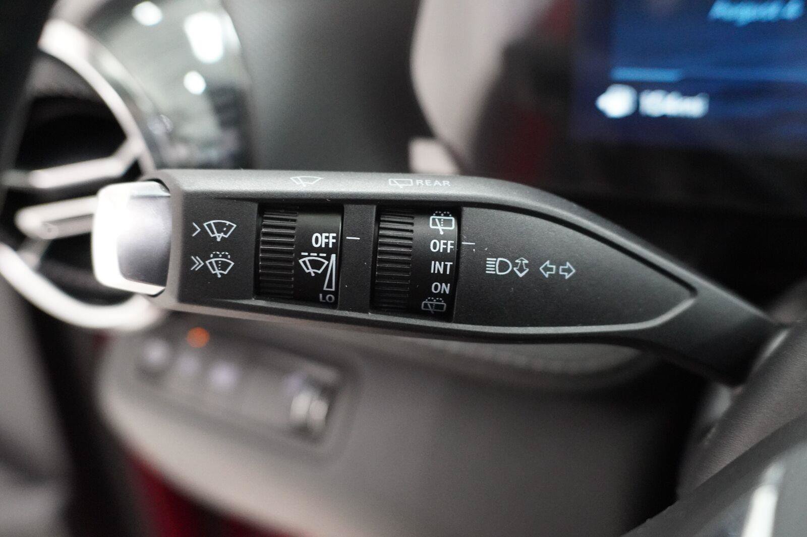 New 2027 Chevrolet Equinox LT FWD image 10