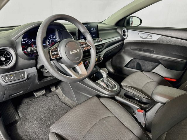 Certified 2023 Kia Forte LXS w/ LXS Technology Package FWD image 9