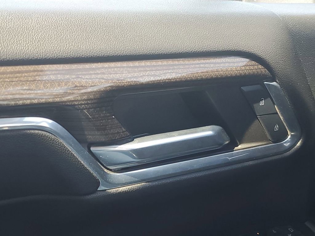 Certified 2024 Chevrolet Silverado 2500 LT image 16