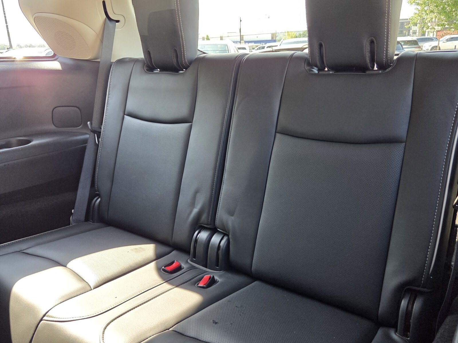 Used 2019 INFINITI QX60 Luxe w/ Essential Package AWD/4WD image 11