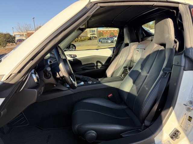 Used 2024 MAZDA MX-5 Miata RF Grand Touring w/ Weather Package image 13