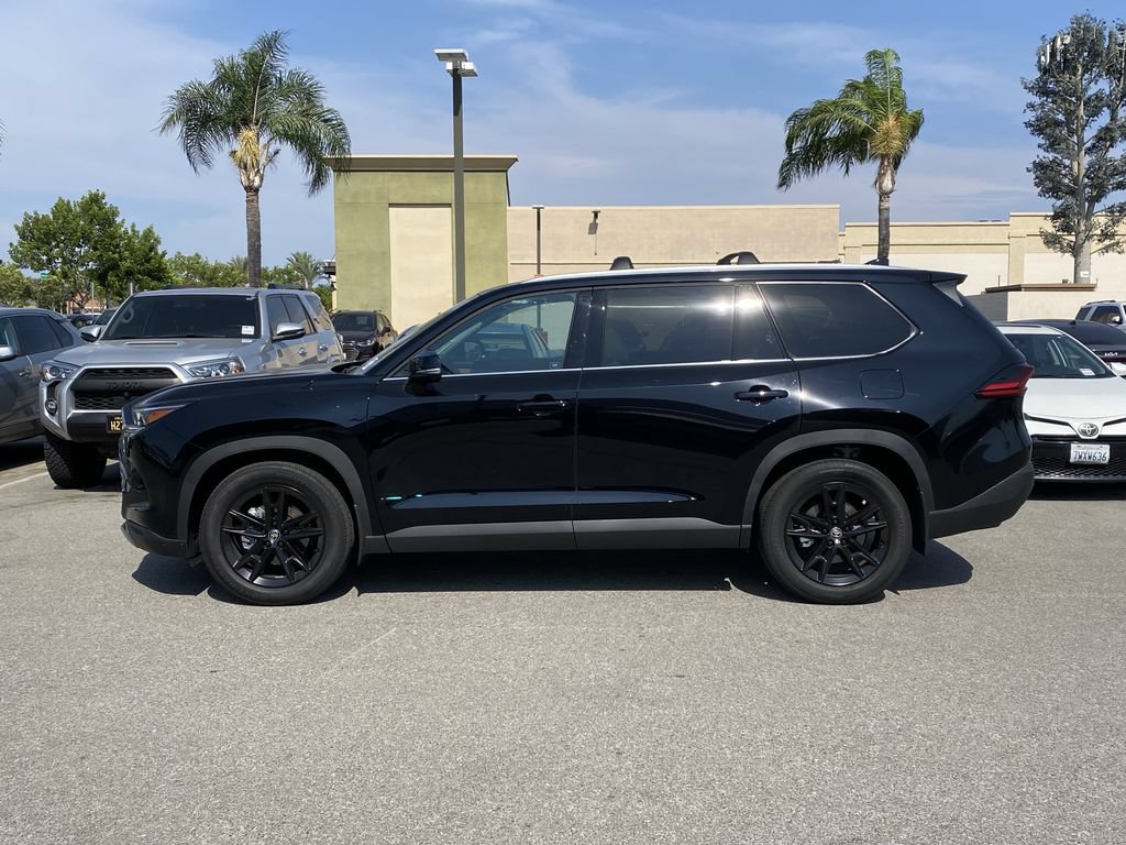 Certified 2026 Toyota Grand Highlander AWD Hybrid image 2