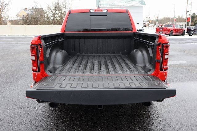 Used 2025 RAM 1500 Big Horn AWD/4WD image 16