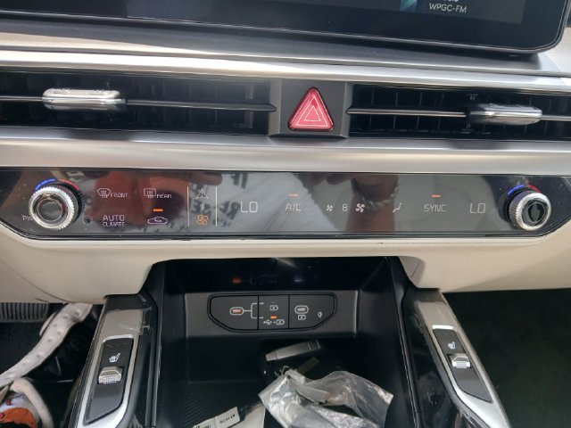 New 2026 Kia Sorento S AWD/4WD image 29