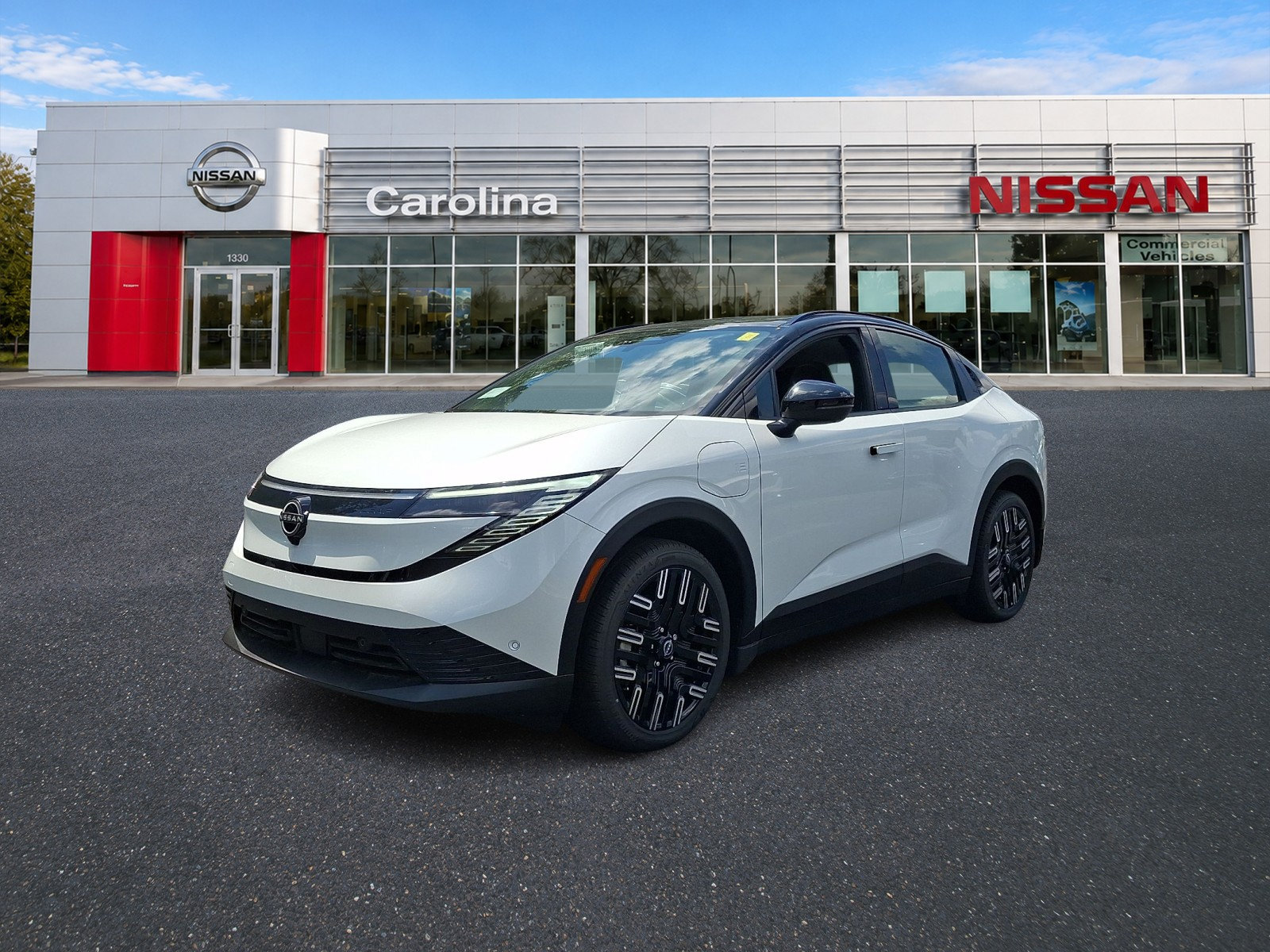 New 2026 Nissan Leaf Platinum+ w/ Cargo Package (Platinum+) FWD image 2