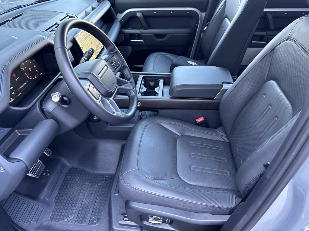 Certified 2024 Land Rover Defender 130 X AWD/4WD image 21
