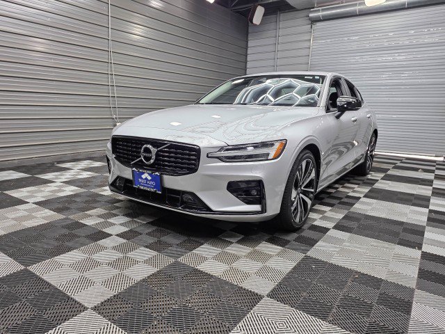 Used 2022 Volvo S60 B5 Inscription FWD image 43