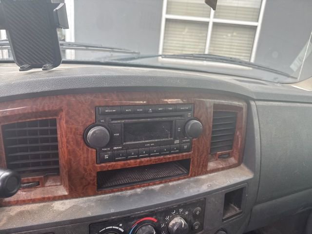 Used 2006 Dodge Ram 1500 Truck SLT w/ Quad Cab Big Horn Value Group image 2