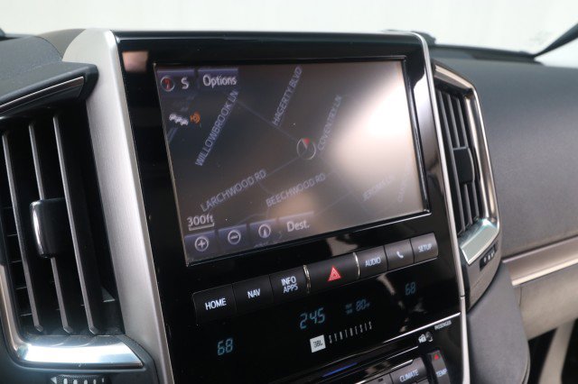 Used 2016 Toyota Land Cruiser AWD/4WD image 31