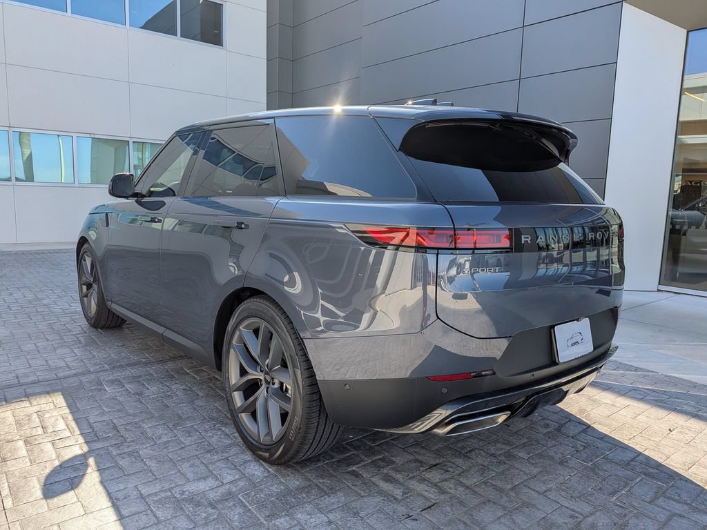 New 2026 Land Rover Range Rover Sport SE AWD/4WD image 4