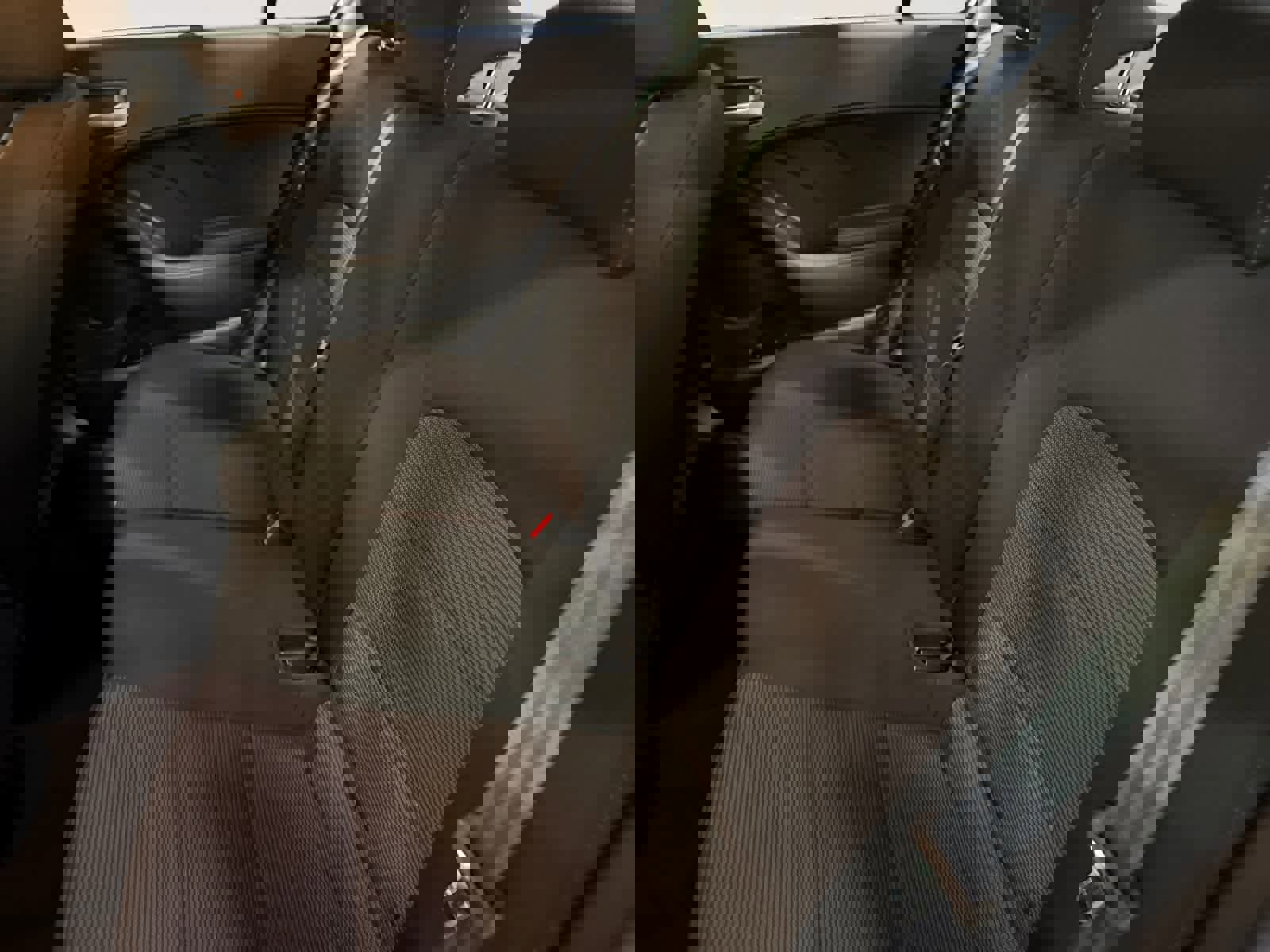 Used 2018 Kia Forte LX w/ LX Rear Camera Package image 17