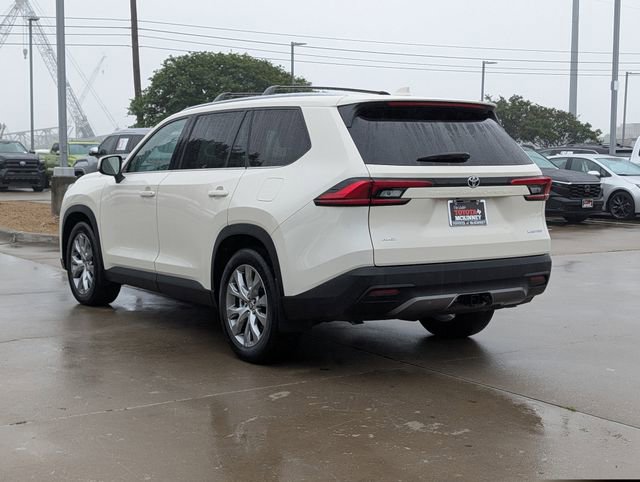 Used 2024 Toyota Grand Highlander AWD image 8