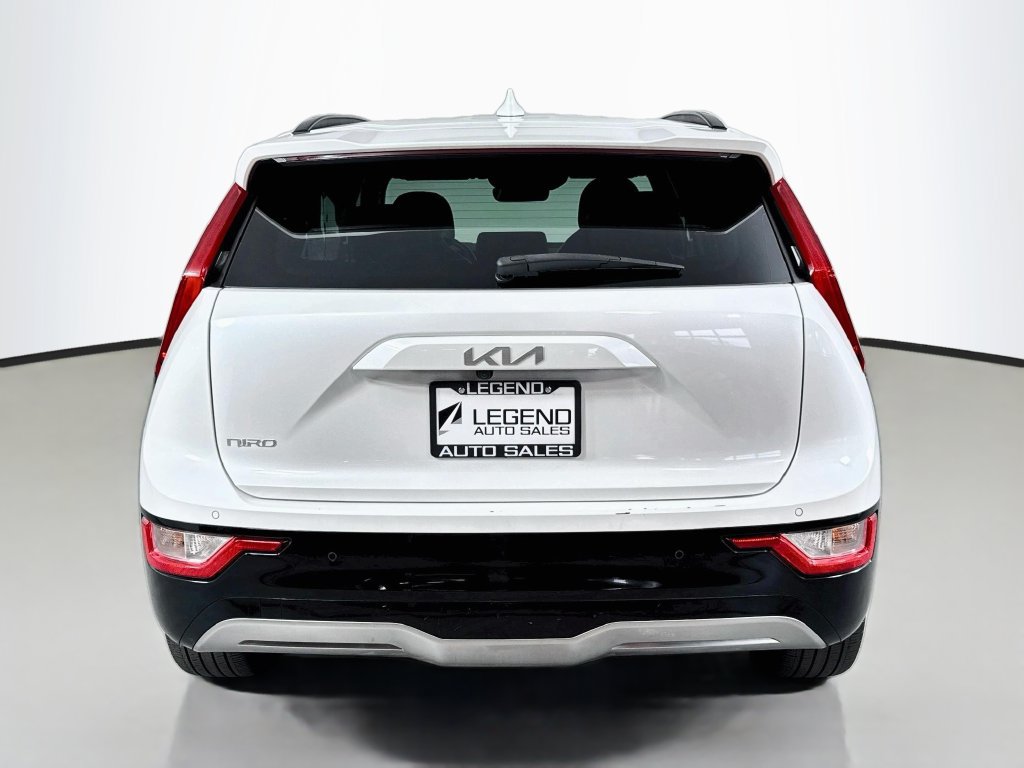Used 2023 Kia Niro Wind w/ Wind Preserve Package FWD image 8
