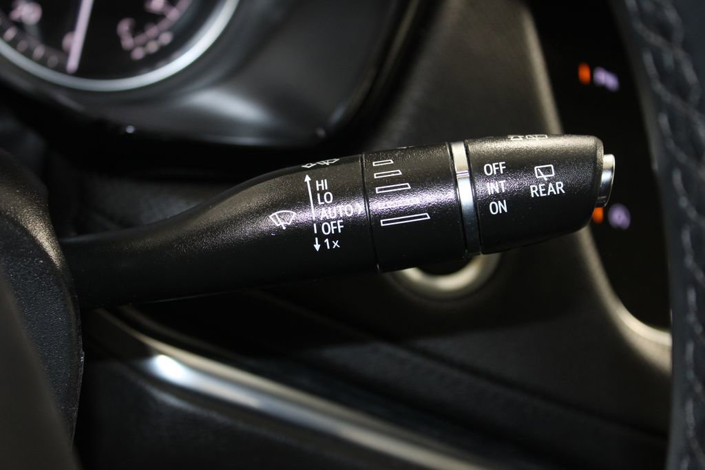 Used 2024 Cadillac XT5 Premium Luxury image 40