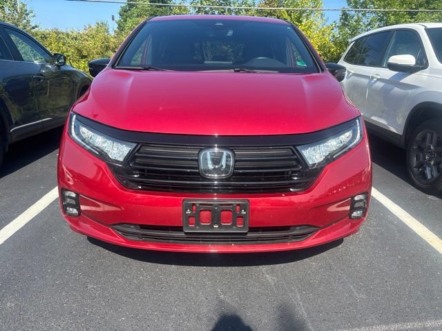 Used 2024 Honda Odyssey Sport image 2